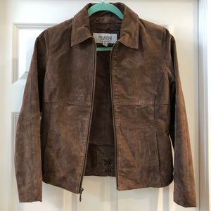 Wilsons Leather Maxima Leather Jacket: Size Small